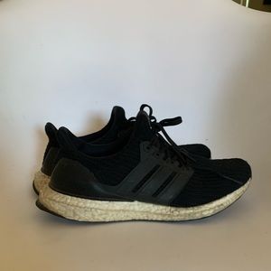 Adidas Women’s Ultraboost black/white 7.5w